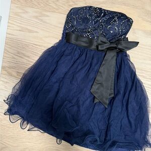 Elegant Midnight Blue Dress with Black Bow